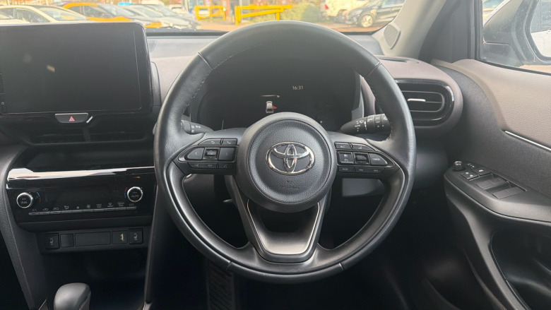 Toyota Yaris Cross 1.5 Hybrid Excel 5dr CVT Hybrid Estate